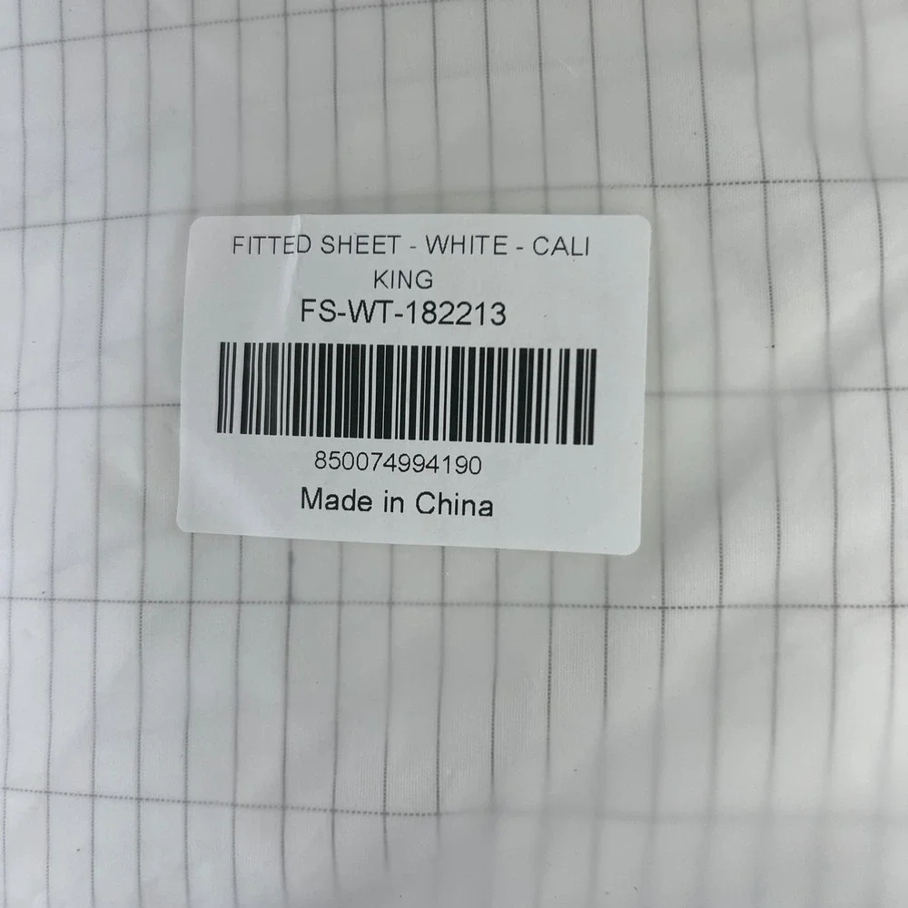 The Grounding Co White California King Grounding Fitted Sheet Grid NIP